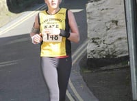 Hundreds run in Looe 10-Miler events