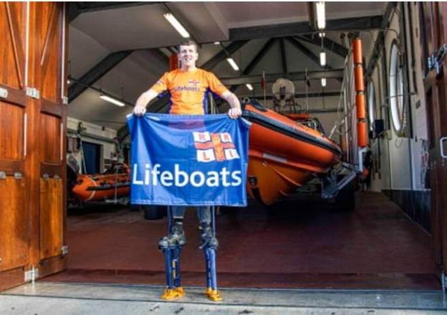 Bathpool plasterer to walk 16.1 miles on stilts for Looe lifeboat appeal