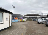 Support for canopy over local market