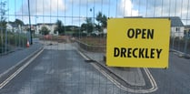 Fed up resident decorates Wainhomes closed road in Bodmin