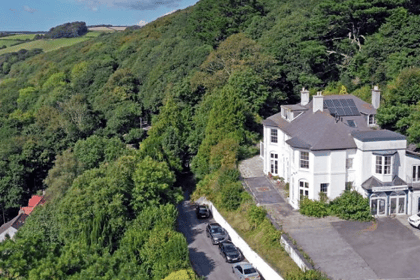 Looe hotels sold after standing empty over summer
