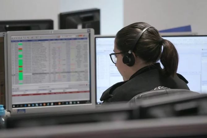 999 call centre operator