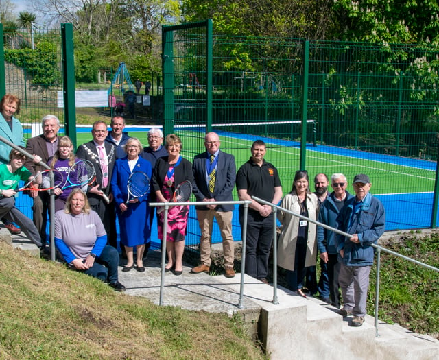 Sheryll Murray: A pleasure to open the newly refurbished tennis courts