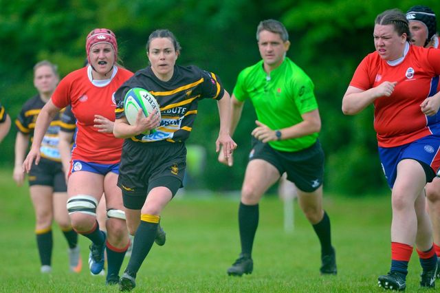 Bude scrum-half Lisa Allin in action against Hampshire on matchday one.