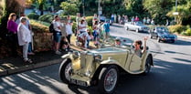 Popular classic car show and parade returns to Fowey in August