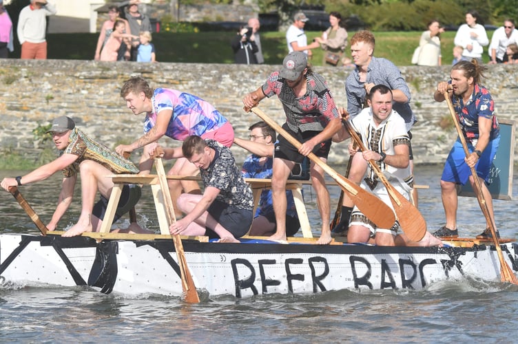 Friends of Wadebridge on Beer Barge trying to keep up the pace