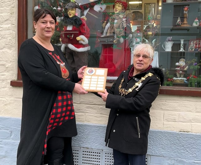 Trinkets and Treasures scoops best dressed window prize