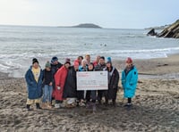 Millie Chilly Swimmers donate to Heli2 appeal